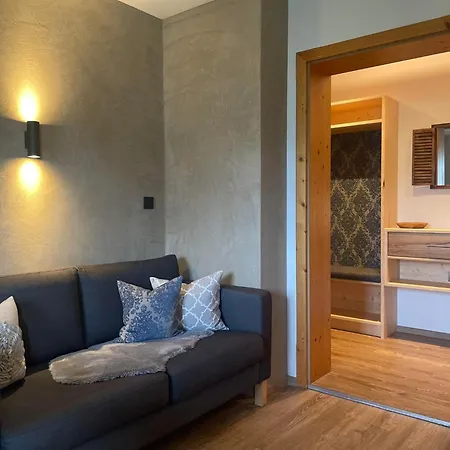 Elisabeth Apartment *